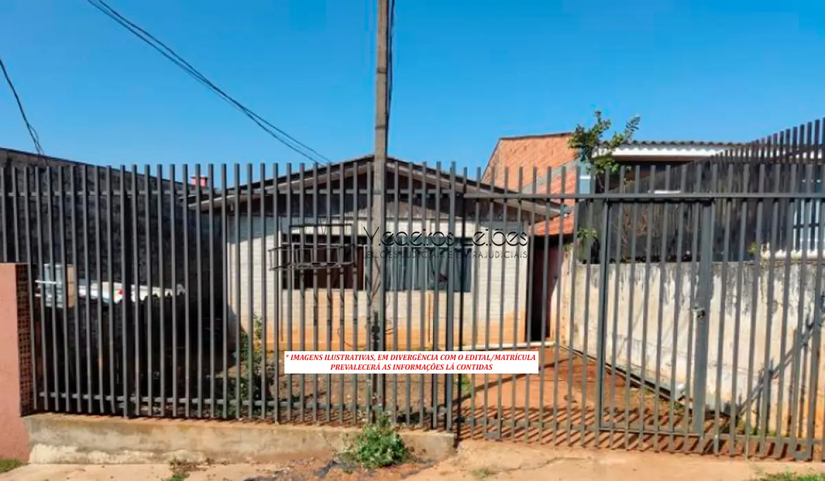 LOTE 011 - IMÓVEL RESIDENCIAL EM GUARAPUAVA COM 246M2 (CONSTRUÇÕES DE APROX. 190M2)