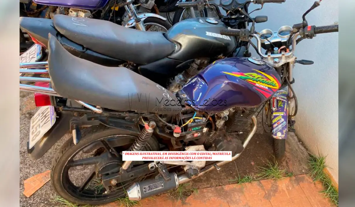 LOTE 006 - HONDA/CBX 200 STRADA 1998 (AZUL)