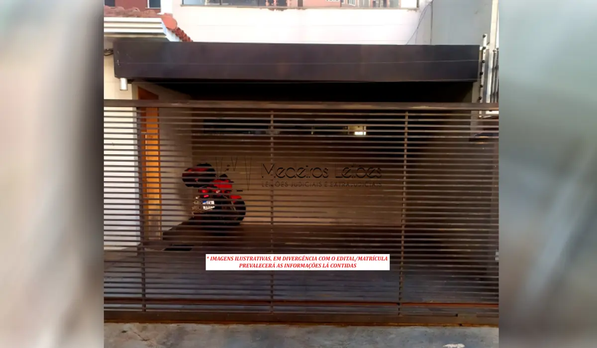 LOTE 001 - IMÓVEL COMERCIAL EM MARINGÁ  (ZONA 03) - 290,00 M²