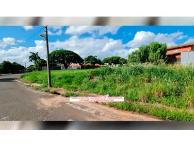 LOTE 004 - IMÓVEL URBANO EM PARANAVAÍ- JD. OURO BRANCO 408,94 M²